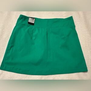 NWT Soho Vibrant Green Skort